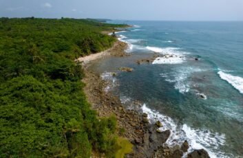 Land at Dixcove